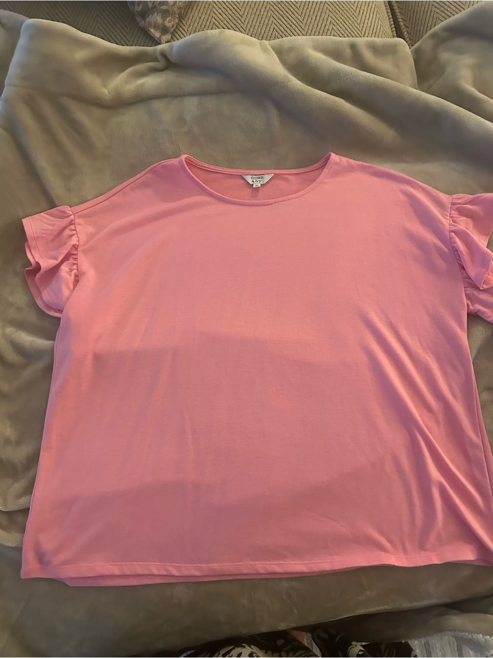 crown & ivy Pink Ruffle Sleeve Short-Sleeve Tee